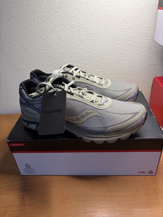 Новые ОРИГИНАЛ оригінал кроссовки кросівки Saucony Kinvara