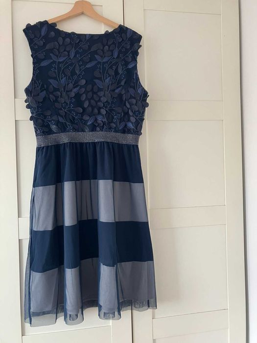 Quiosque Sukienka koktajlowa roz 44