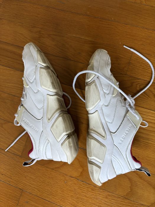 Tommy Hilfiger - size 41
