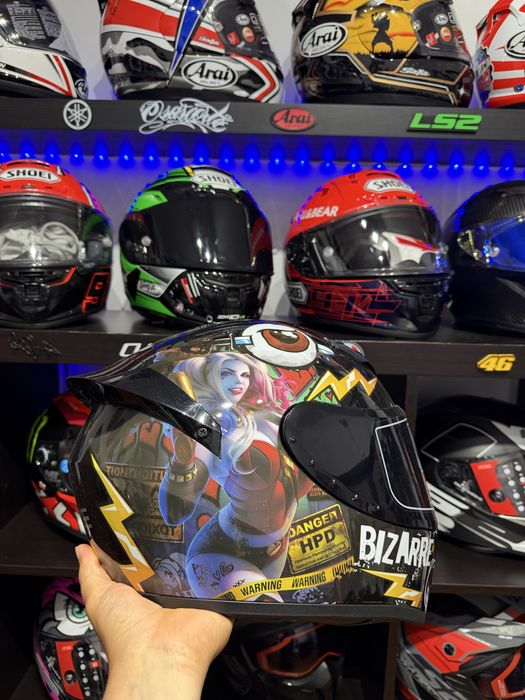 Capacete NOVO 85€ mais informações