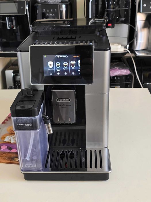 Кавомашина DeLonghi PrimaDonna Soul ECAM612.55