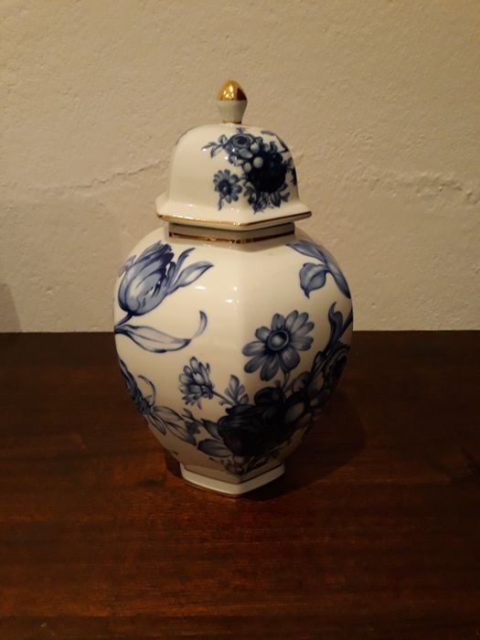 Pote e guarda jóias porcelana Aveiro