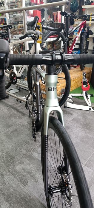 BH RS1 FULL SHIMANO 105 12 velocidades