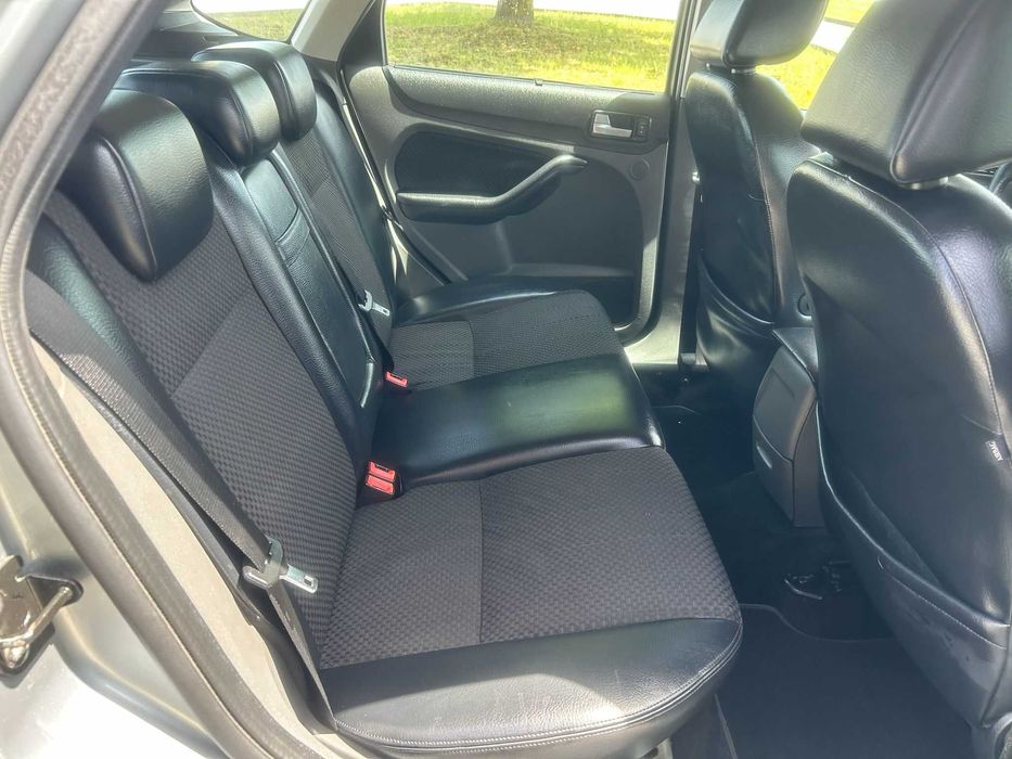 Ford Focus 1.6 TDCI TITANIUM - IUC antigo