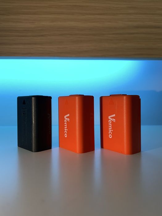 Sony A6400 + cage smallrig+ 3 Baterias Extra