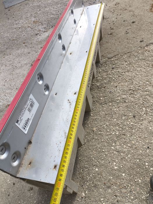 Canal de drenagem em betão polímero ACO Multidrain 100