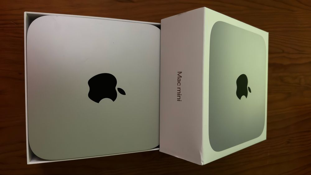 Mac Mini /M2 /8GB Ram/512GB SSD