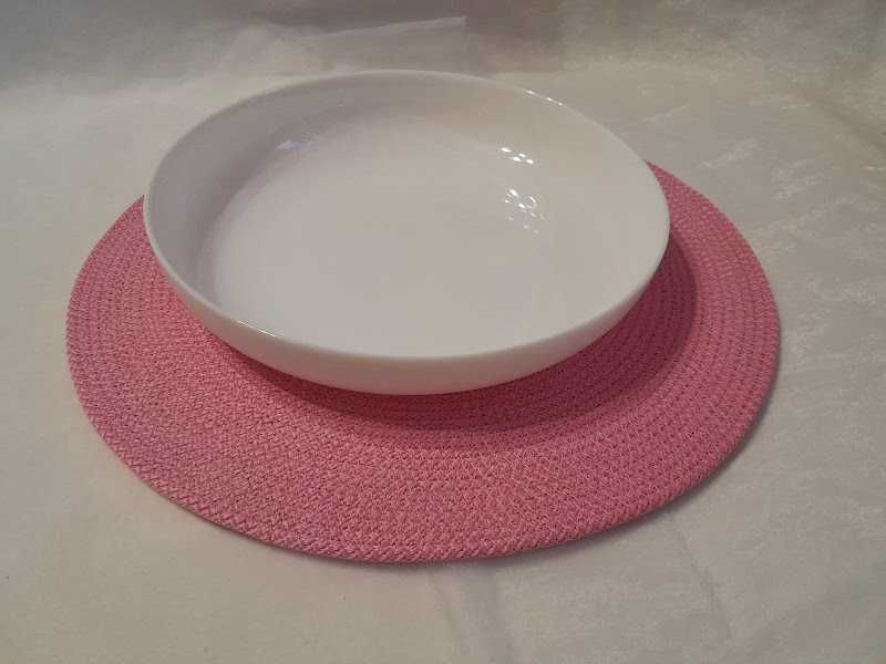 Підтарільники рожеві круглі Декор, турбота для столу Handmade Placemat