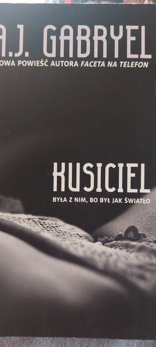 A.J. Gabryel , Kusiciel