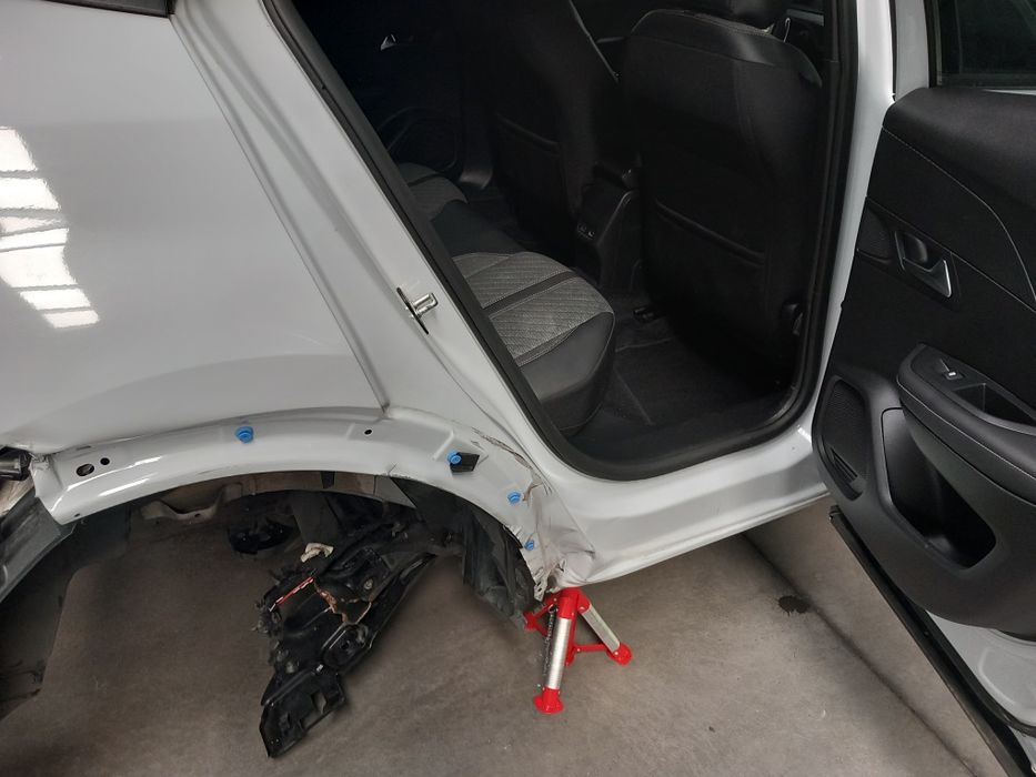 PEUGEOT 2008 1.5 diesel 2024