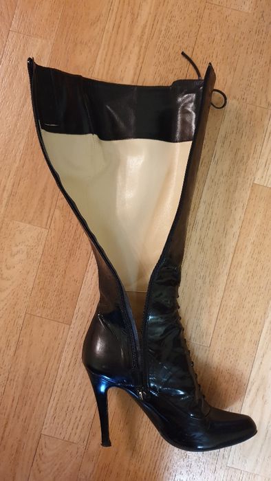 Продам итальянские сапоги р.36