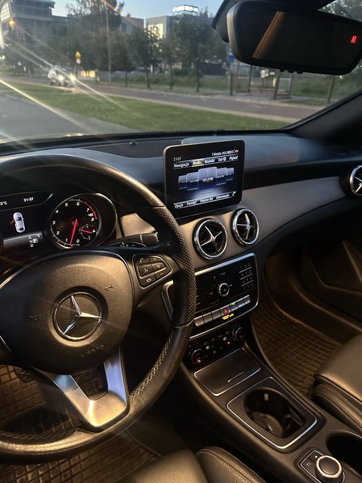 Mercedes CLA  250. 4-Matic  2018r PANORAMA