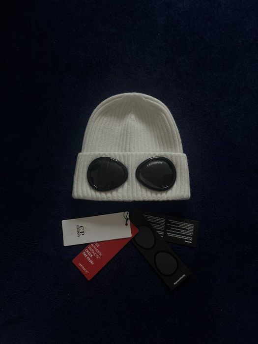 C.P. company czapka oryginalna