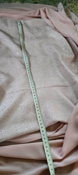 Sukienka róż falbanki 44 XXL