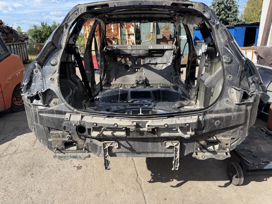 Pas tylny Opel Astra J Hatchback Astra IV pas tył dupa