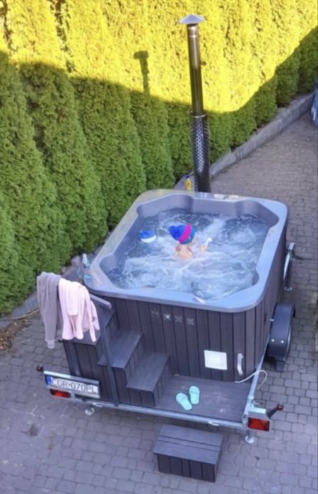 Balia  mobilna bania jacuzzi mobilne