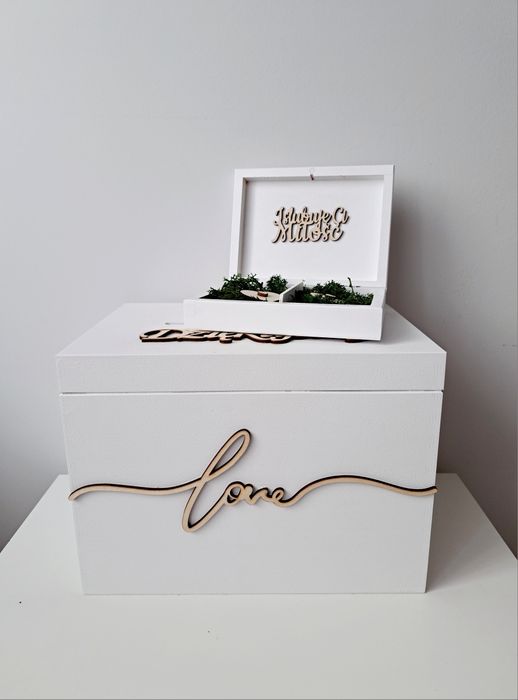 Białe pudełko na koperty i obrączki wesele ślub dekoracje