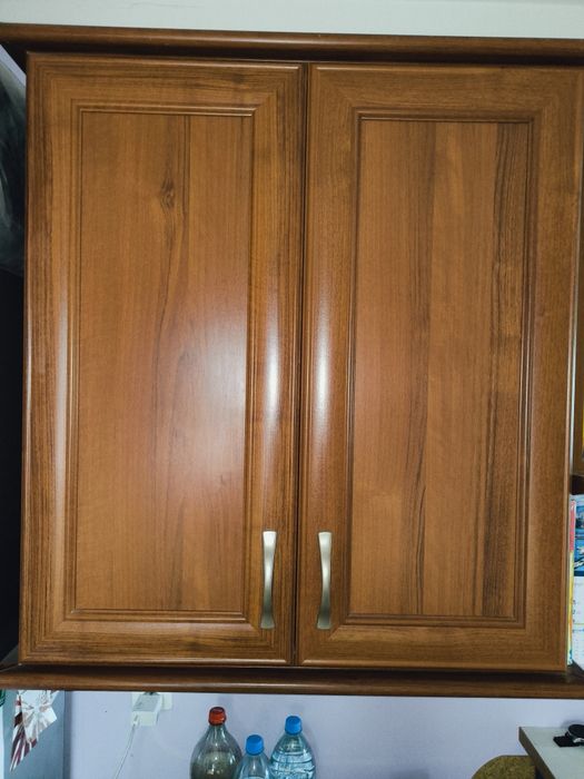 Szafka kuchenna ścienna i inne szafki kuchenne