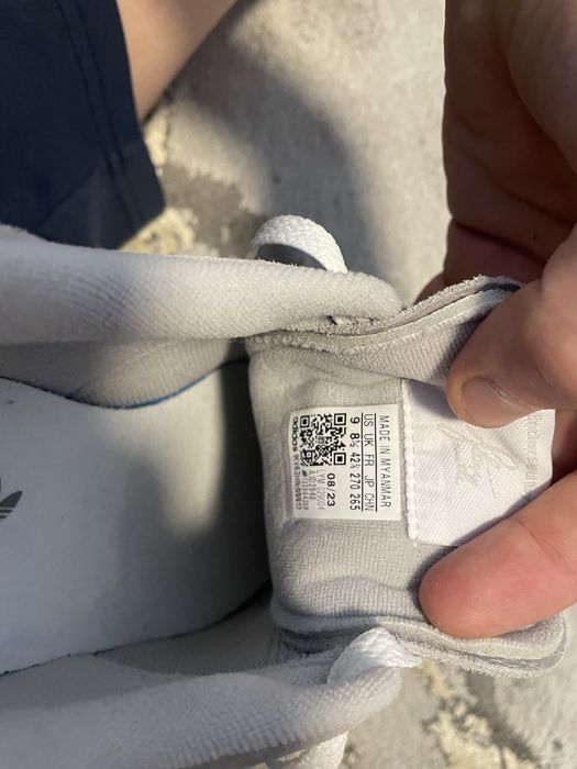 Кросівки adidas