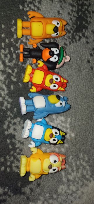 figurki bluey i bingo