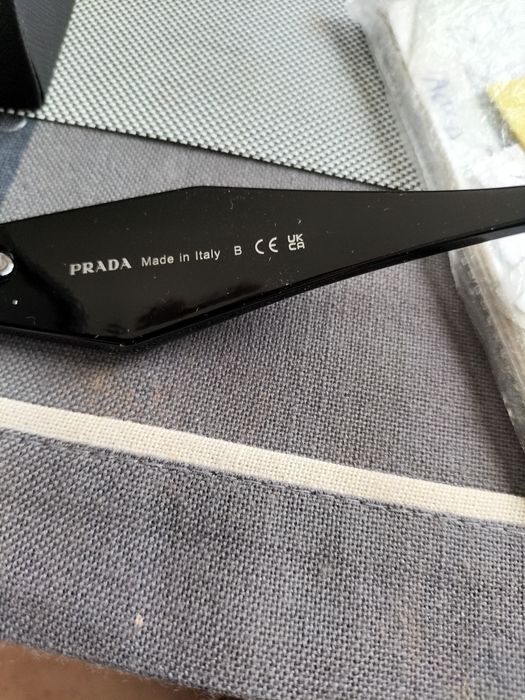 Okulary przeciwsłoneczne  Prada