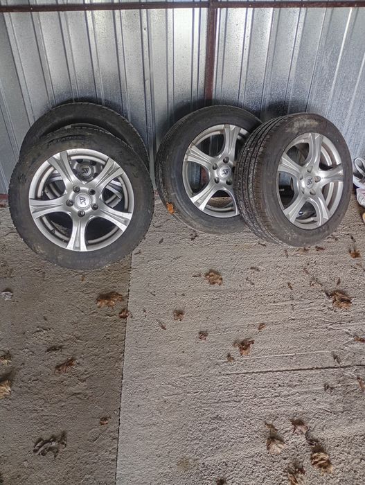 Felgi z oponami audi