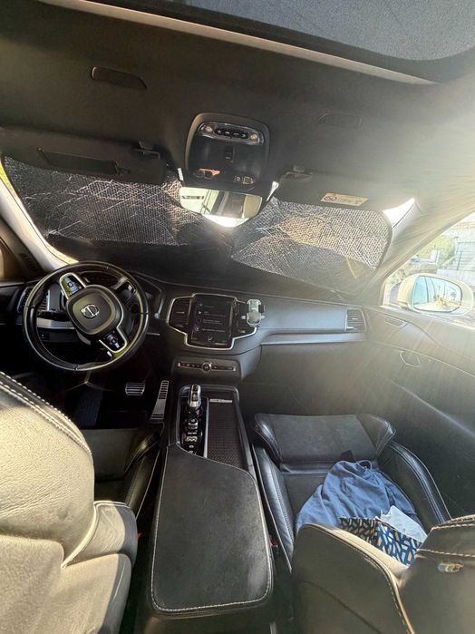 Volvo XC90 T8 TWIN ENGINE AWD R-DESIGN | 7 lugares