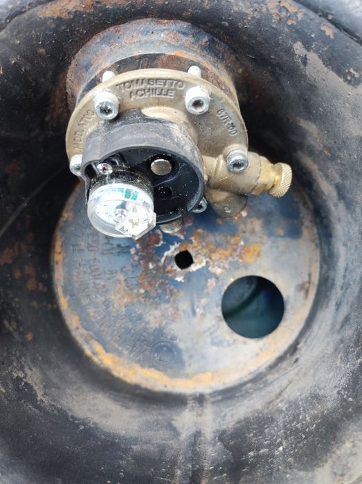 Продам ГБО ЭВРО 4 цена за комплект 2500грн