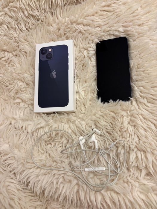 Telefon IPhone 13 mini