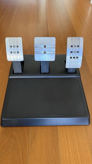 Volante Thrustmaster T300 RS GT Edition