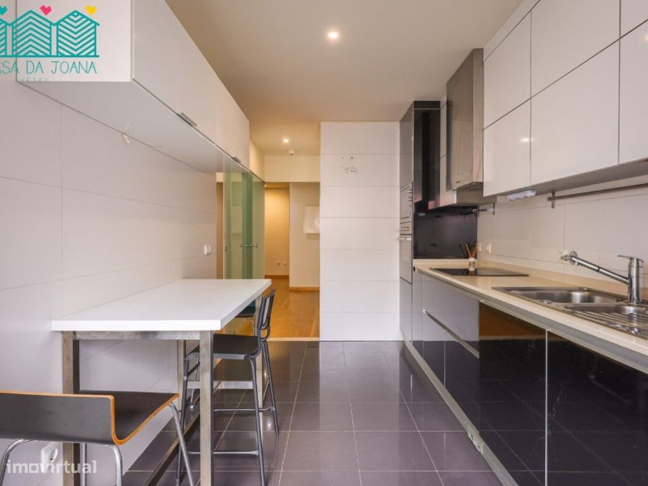 Apartamento T2 com Garagem Fechada em Aveiro