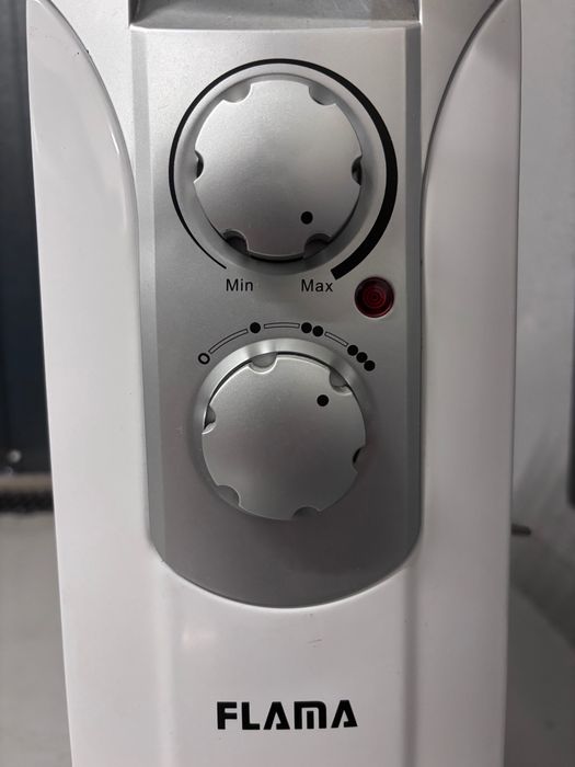 Aquecedor a Óleo FLAMA 2500W 11 Elementos - 2366FL