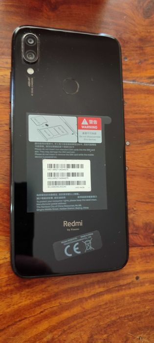 Smartphone XIAOMI Redmi Note 7 (6.3'' - 4 GB - 64 GB - Preto)