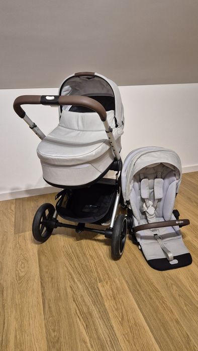 Wózek Cybex Balios S Lux Lava Grey- srebrna rama
Cybex Balios S Lux Wó