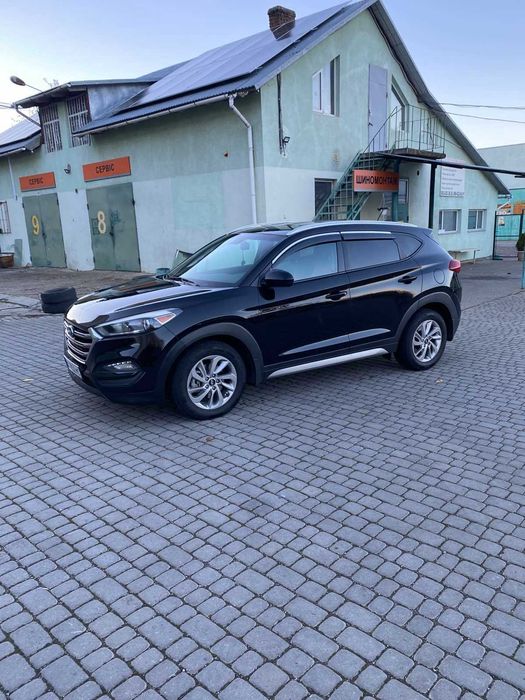 продам Хундай Туксон