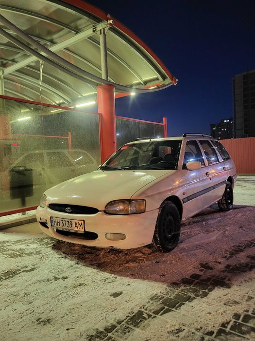 Продам FORD   ..