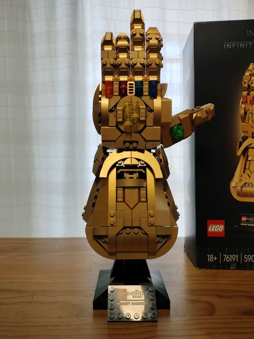 Lego Infinity Gauntlet