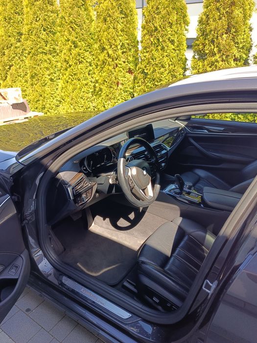 BMW G30 530i Luxury Line