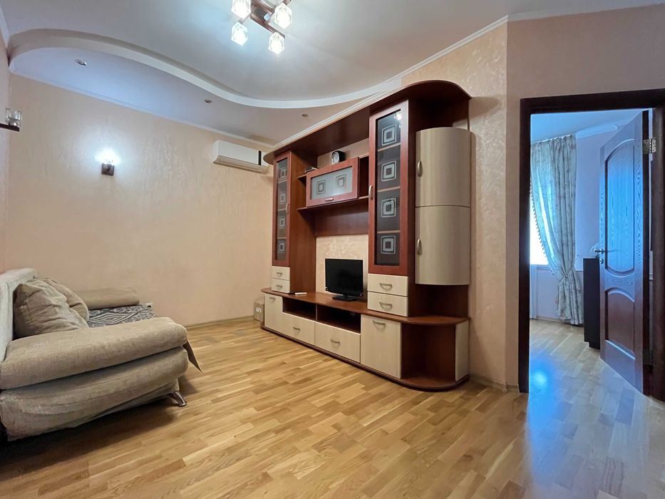 Чайки, ЖК Брест-Литовський, вул. Печерська 6, генератор, євродвушка