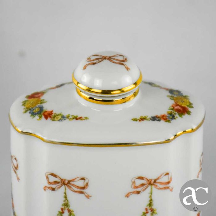 Frasco de perfume, porcelana Artibus, decorado com flores