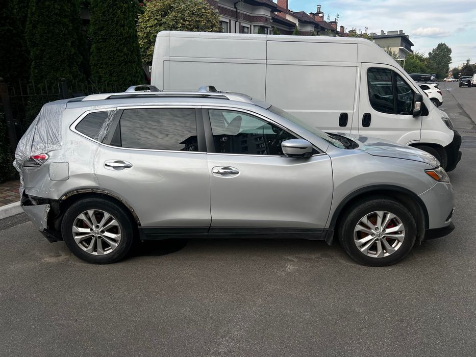 Продам Nissan Rogue 2016 після ДТП