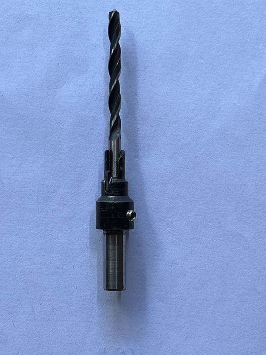 Професійне свердло під конформат d4,2-5мм, з твердосплавними ножами.