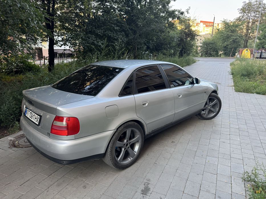 AUDI A4 b5 1999 1.8