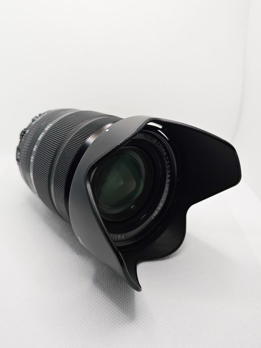 Objectiva Fujifilm XF 18-135mm f/3.5-5.6 R LM OIS WR