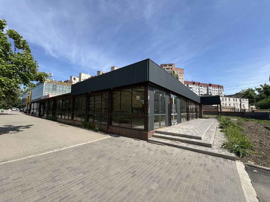 Оренда торгівельного приміщення 40 м.кв, під маназин, послуги, кафе.