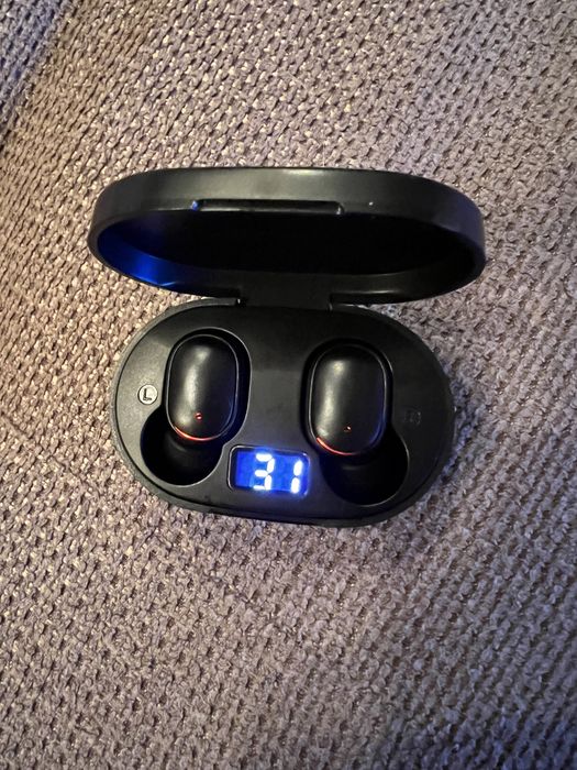 Беспроводные наушники  Bluetooth