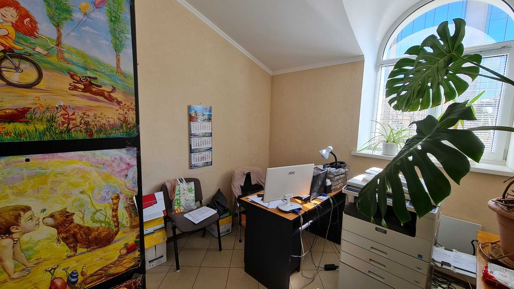 Оренда офісу, 47 кв.м вул. Соборна  В. Морська. Без комісійних