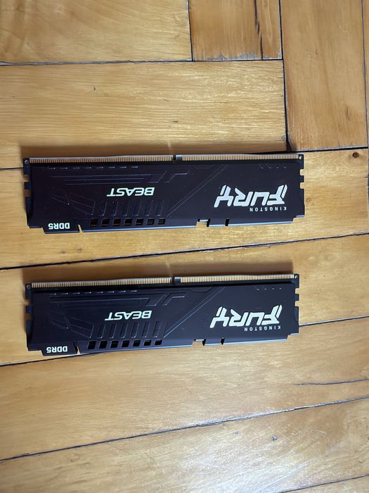 Оперативна память DDR 5  32 gb