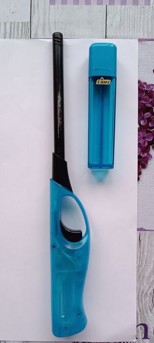 Продам бытовую многоразовую газовую зажигалку "Lion" (БЕЗ ГАЗА!)