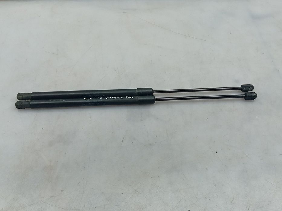 Amortecedor da mala FORD Fiesta VI (CB1, CCN)